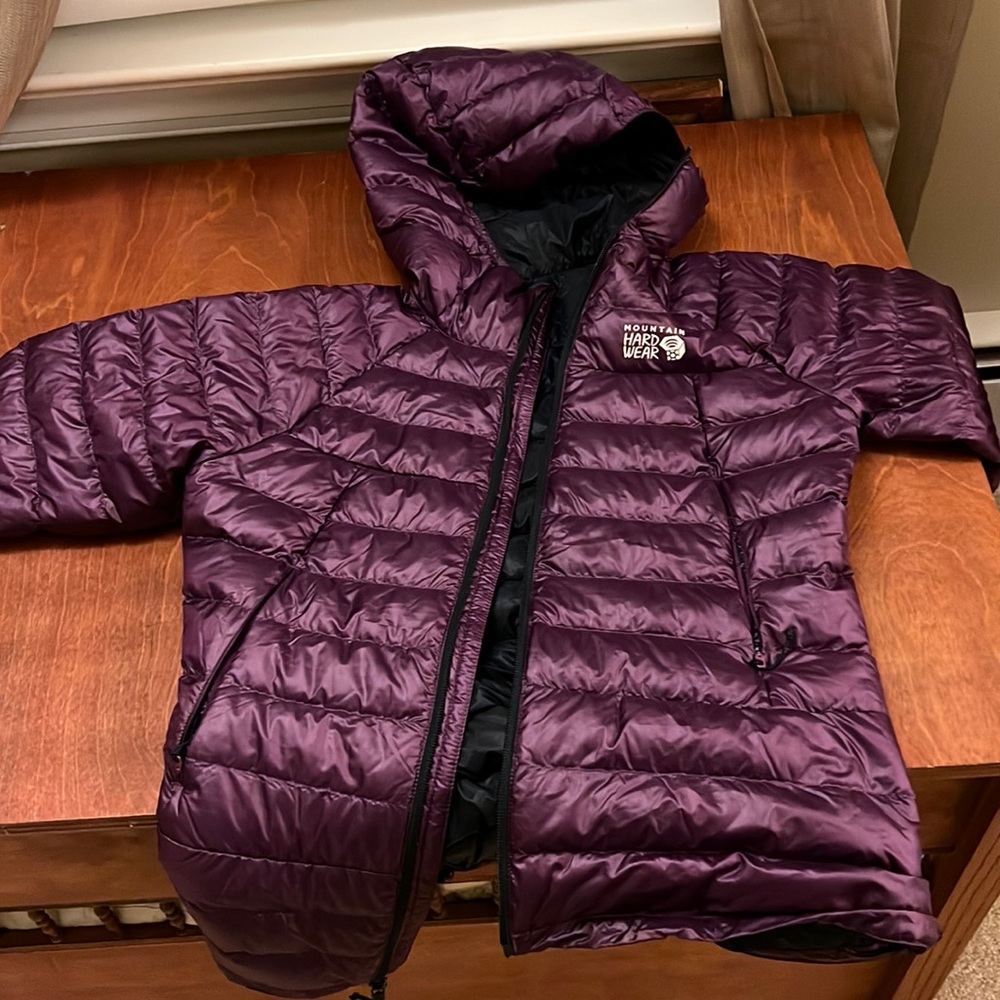 Brand new- worn once Mountain Hardwear ghost whisperer jacket 800fill down small